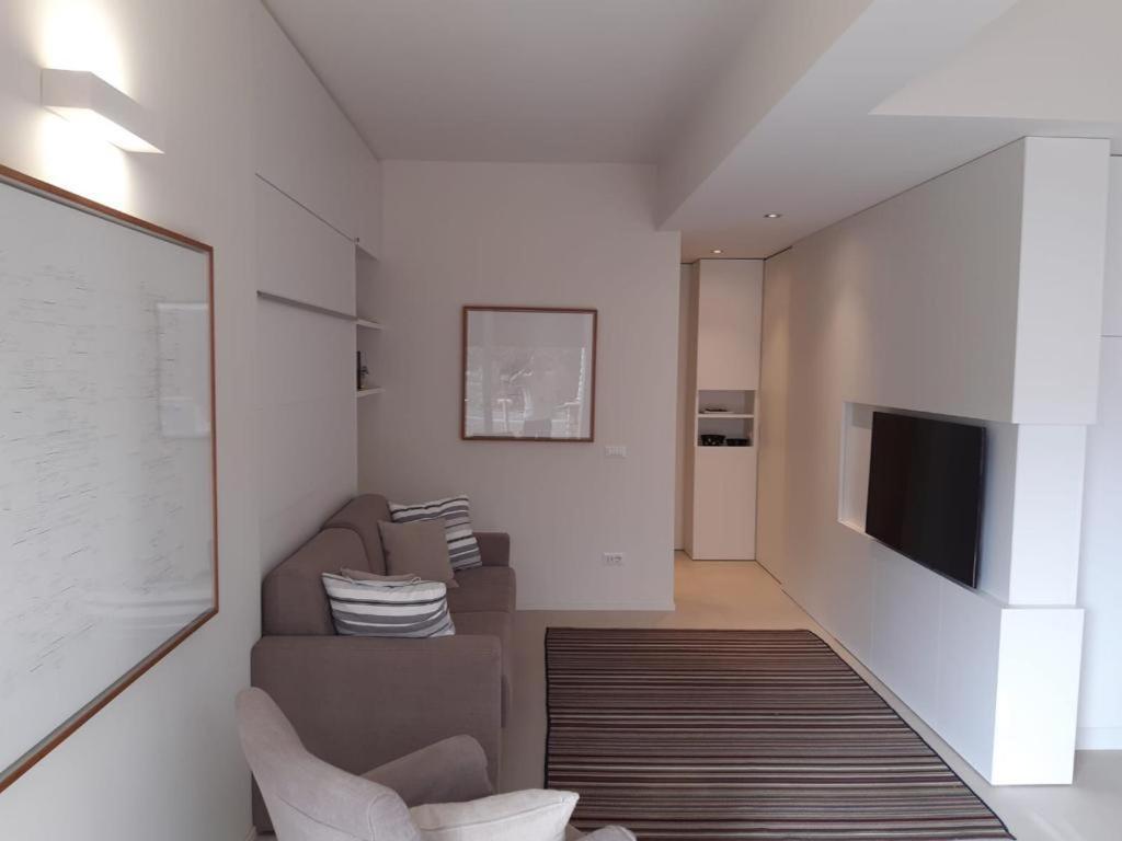 Olivo House 2 Apartment ปอร์โตเวเนเร ภายนอก รูปภาพ